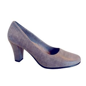 Aerosoles Dolled‎ Up Dress Pumps, Size 9